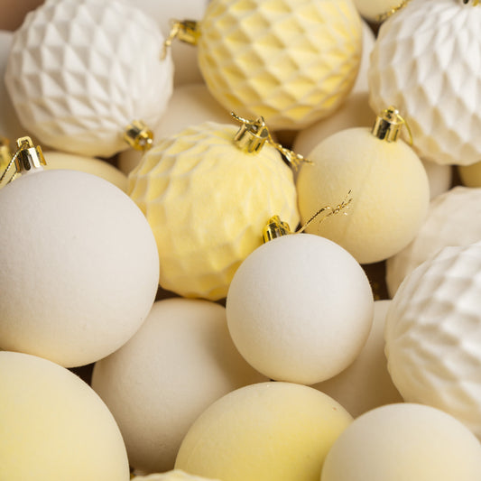 Новорічні кулі 40 шт Мікс Бархат Жовтий Білий Набір новорічних куль