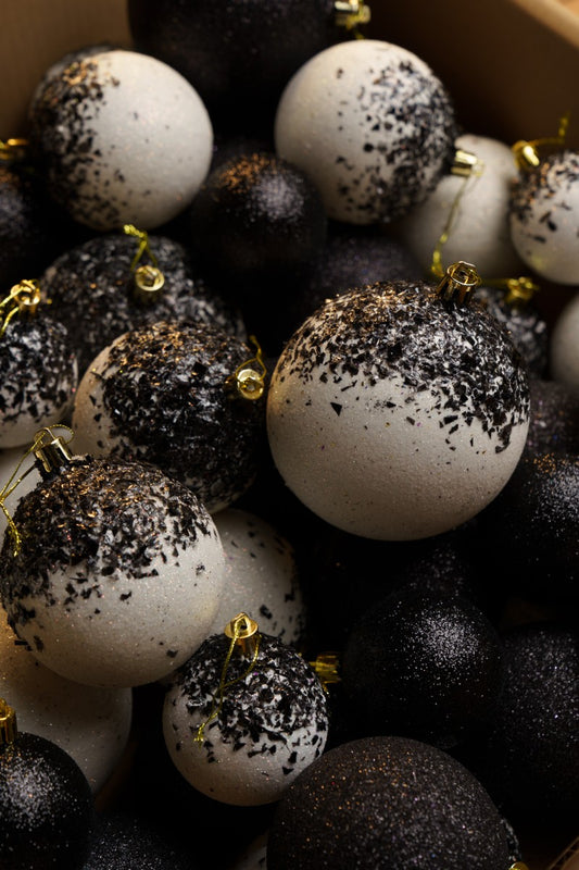 Новорічні кулі 40 шт Мікс Бите Скло Чорний Білий Набір новорічних куль