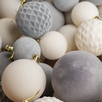 Новорічні кулі 40 шт Мікс Бархат Нюд Сірий Білий Набір новорічних куль