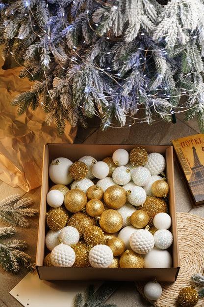 Новорічні кулі 40 шт Мікс Блиск Золотий Білий Набір новорічних куль