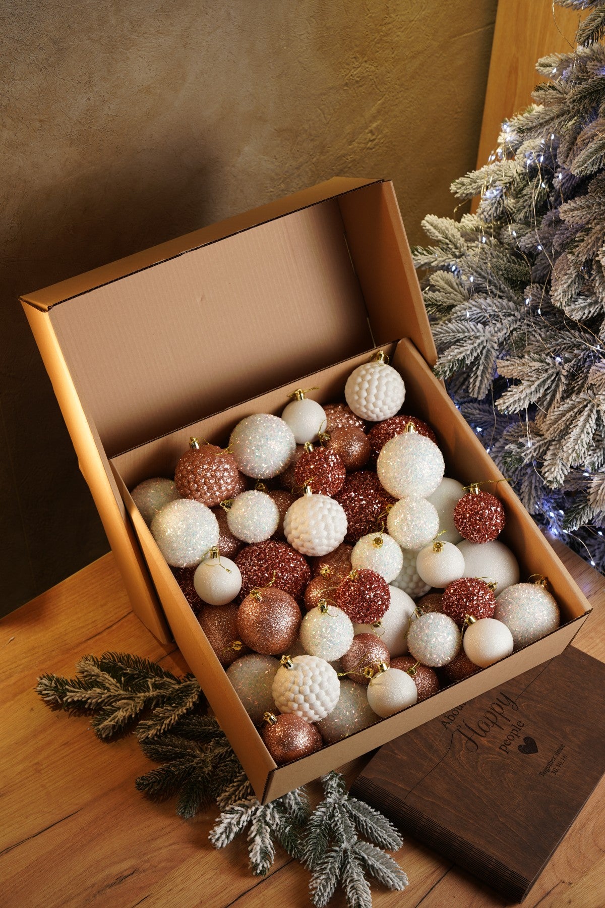 Новорічні кулі 40 шт Мікс Блиск Рожевий Білий Набір новорічних куль