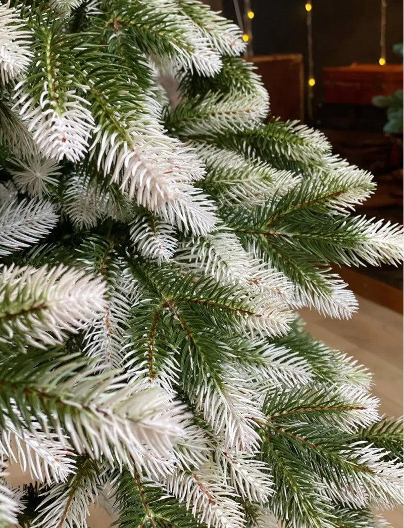 Ялинка литая штучна Бельгійська з білими кінчиками